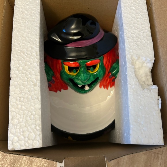 Halloween Vintage It’s Alive Candy Dish! Emits Eerie crackling Laugh! Works! - Picture 7 of 10